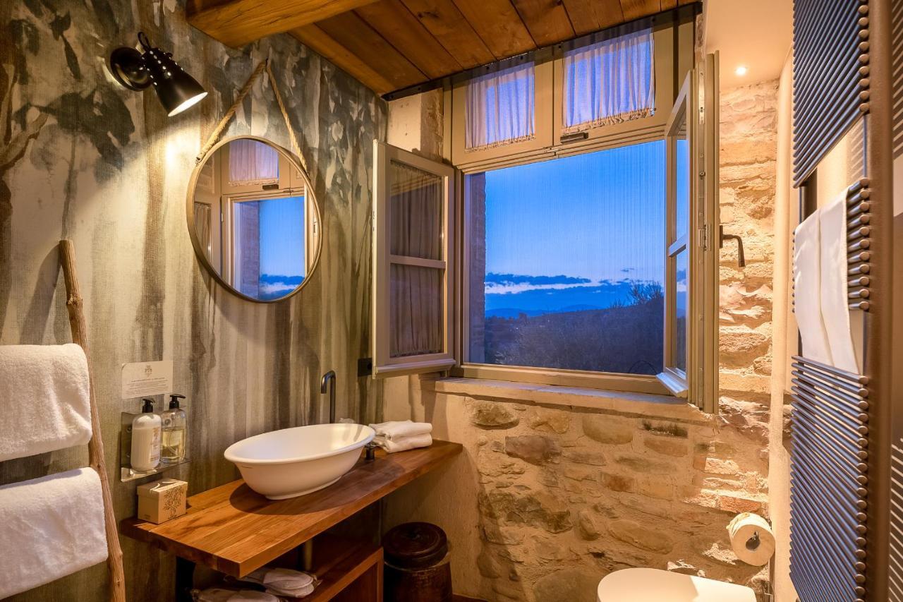 Отель Borgo Antichi Orti Ассизи Экстерьер фото